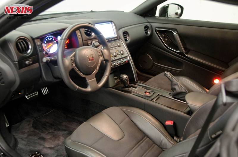 Image 17 of 2015 Nissan GT-R Premium…