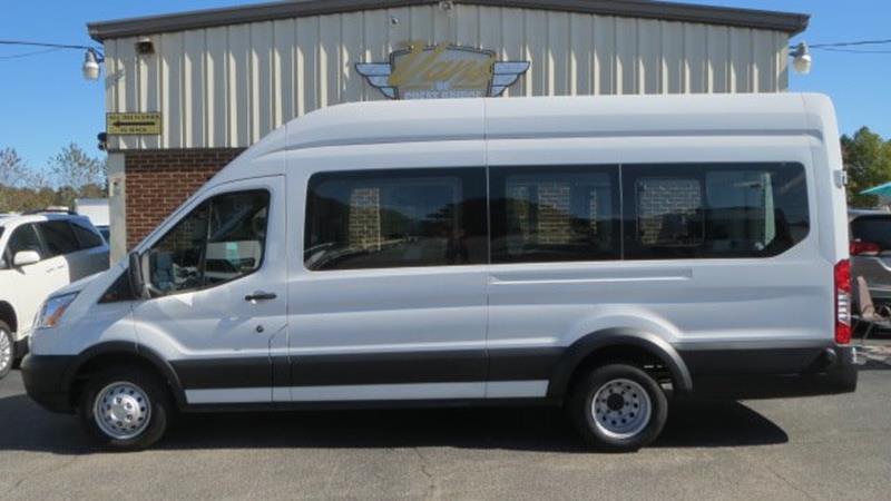 2019 Ford Transit Passenger Xlt 15 Passenger Van In