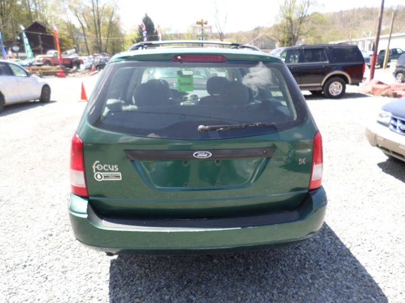2001 ford focus se wagon specs