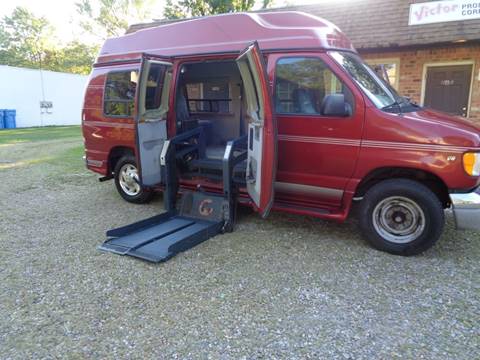 wheelchair lift vans for sale near me